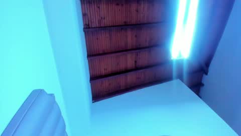 honnyy_23 online show from 05-16-26, 08:07