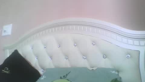 hootloove69 online show from 05-17-26, 04:14