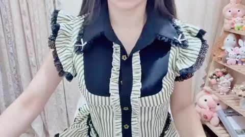 Rina online show from 05-31-26, 01:18