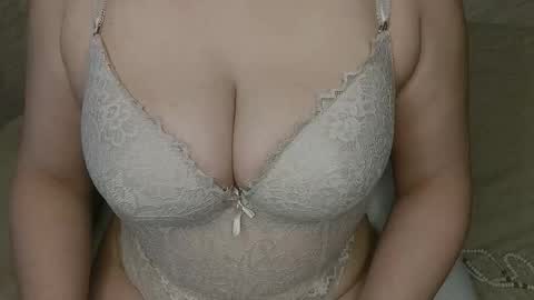 call me emily online show from 01-11-26, 05:45