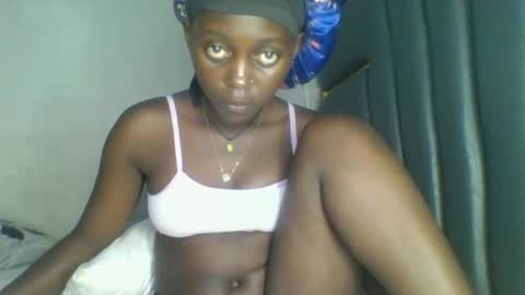 Bella online show from 03-29-26, 01:11