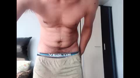 hornyboyxxxy online show from 04-26-26, 06:55