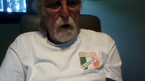 Snapshot of hornyinohio9 chatting on 06-30-26, 12:17 HornyInOhio9 online show from 06-30-26, 12:17