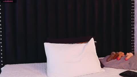 Natasha  online show from 03-25-26, 08:04