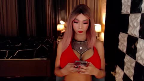 Snapshot of horsecockjanets chatting on 10-30-25, 05:02 horsecockjanets online show from 10-30-25, 05:02