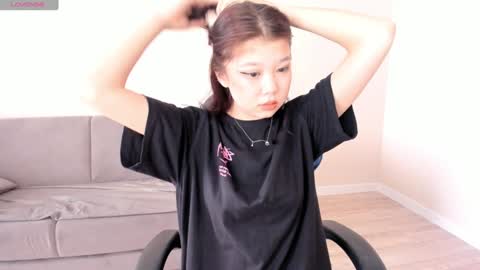 hosina_sayeri online show from 01-29-25, 09:23