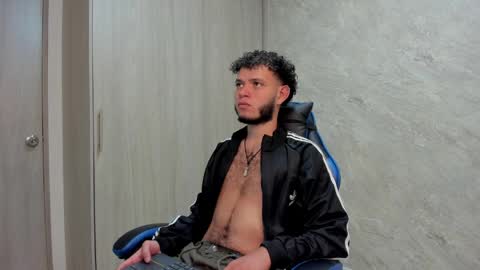 hot bad boy69 online show from 03-24-26, 08:58