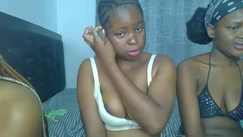 hot_desarie online show from 05-21-26, 06:42