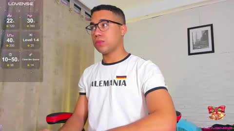 hot_dreams_x online show from 12-20-24, 11:10
