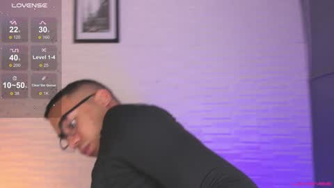 hot_dreams_x online show from 01-24-25, 06:25