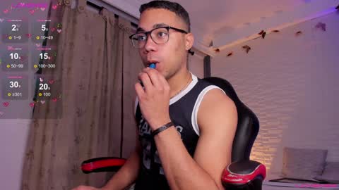 hot_dreams_x online show from 02-07-25, 10:50