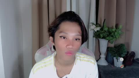 Khianna online show from 05-17-26, 11:06