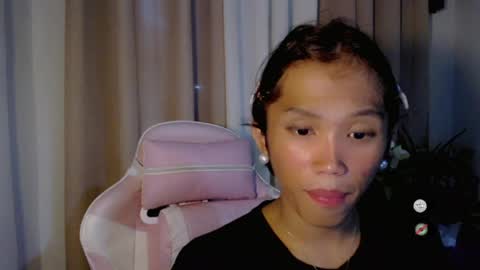 Khianna online show from 05-23-26, 09:13