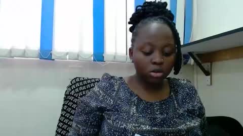 Snapshot of hot_linahh chatting on 01-08-26, 06:48 Linah online show from 01-08-26, 06:48