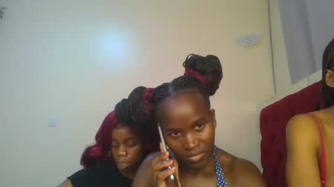 Petite online show from 07-08-26, 04:55