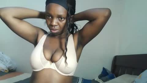 Snapshot of hot_sexxy_baby chatting on 04-06-26, 12:17 hot_sexxy_baby online show from 04-06-26, 12:17