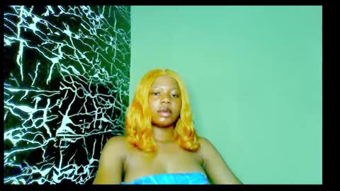 Snapshot of hot_stellaa chatting on 12-27-24, 09:39 Stella online show from 12-27-24, 09:39