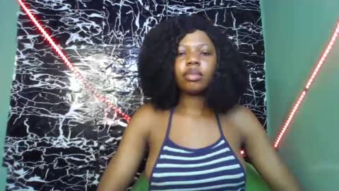 Snapshot of hot_stellaa chatting on 01-24-25, 11:45 Stella online show from 01-24-25, 11:45