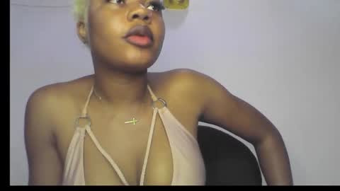 Snapshot of hot_stellaa chatting on 09-21-25, 11:12 Stella online show from 09-21-25, 11:12