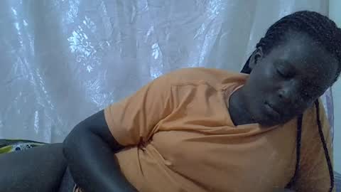 Snapshot of hot_zelinda chatting on 06-13-26, 11:13 hot_zelinda online show from 06-13-26, 11:13