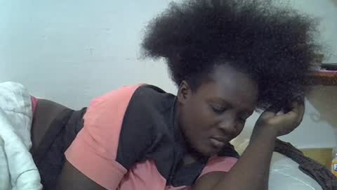 Snapshot of hot_zelinda chatting on 06-18-26, 09:14 hot_zelinda online show from 06-18-26, 09:14
