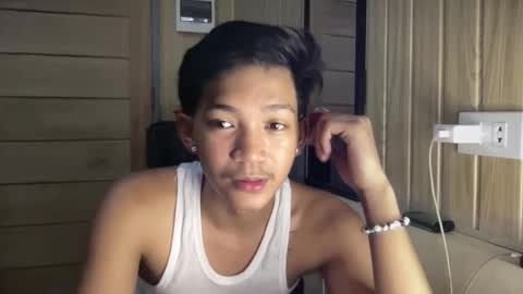 hotasian_jerome online show from 04-17-26, 11:02