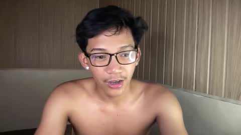 hotasian_jerome online show from 05-08-26, 11:54
