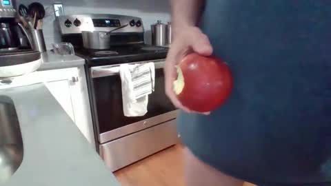 hotdog1124 online show from 03-11-26, 11:27