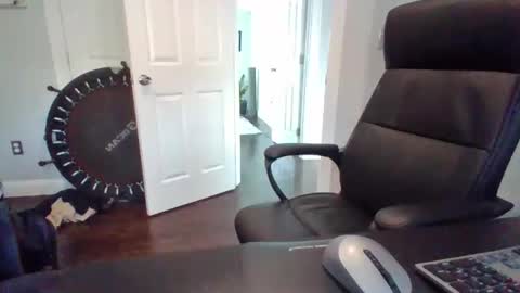 hotdog1124 online show from 04-09-26, 12:10