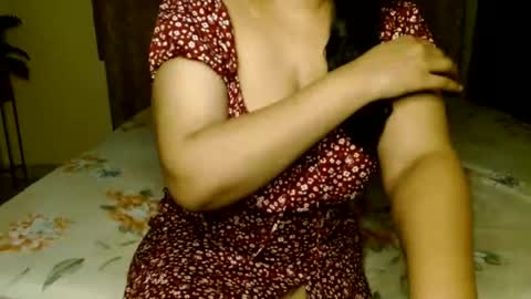 Eliza i dont show face in any show online show from 08-05-26, 04:54