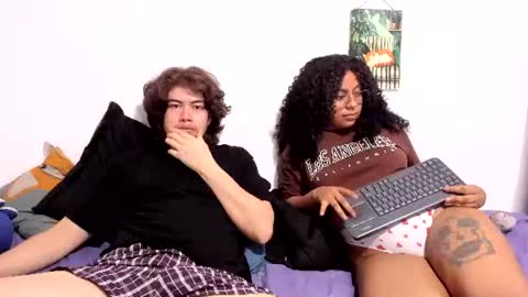Sam and Nico online show from 07-07-26, 03:53