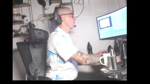 hotkinkytat online show from 04-12-26, 09:31