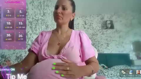 Snapshot of hotkleoo chatting on 07-24-26, 01:09 MistressM online show from 07-24-26, 01:09