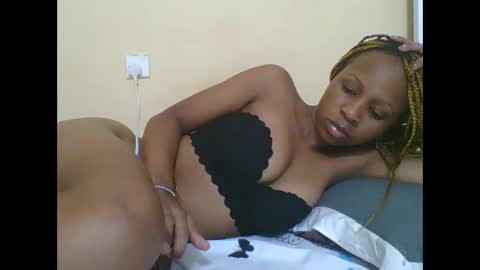 Snapshot of hotlove255 chatting on 01-15-25, 06:54 hotlove255 online show from 01-15-25, 06:54