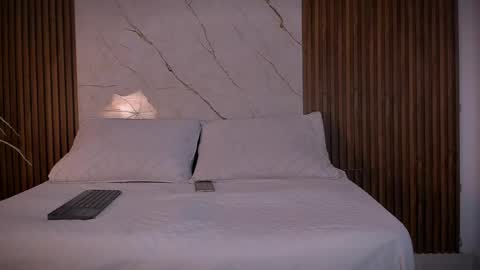 hotlovestory online show from 04-11-26, 12:20