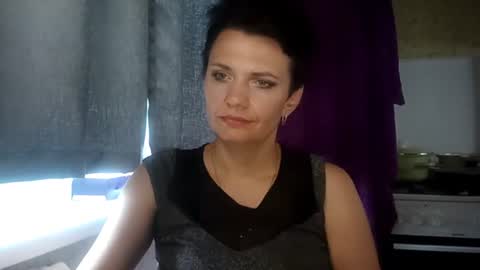 hotmamaqueen234 online show from 07-27-26, 01:18