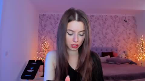 hotmolly_ online show from 05-27-26, 10:01