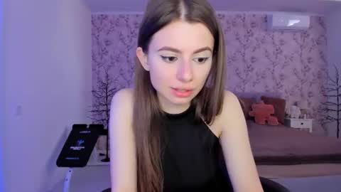Snapshot of hotmolly_ chatting on 07-15-26, 09:58 hotmolly_ online show from 07-15-26, 09:58