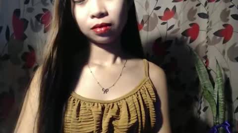 hotmom_gia online show from 04-28-26, 01:38