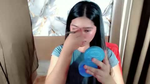 Snapshot of hotmorena_finger chatting on 06-03-26, 05:10 Analiza online show from 06-03-26, 05:10