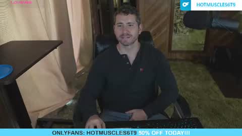 hotmuscles6t9 online show from 07-09-26, 08:46