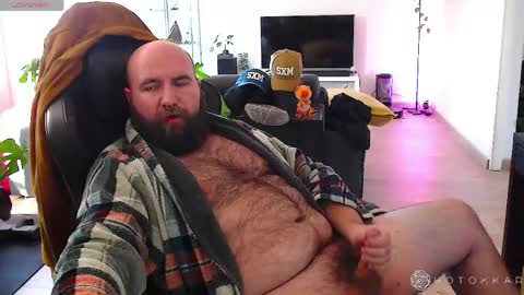 Hotokkar online show from 03-18-26, 01:14