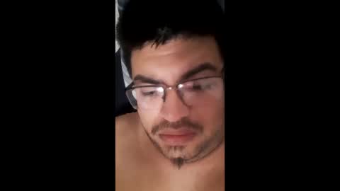 Snapshot of hotrod6970 chatting on 06-08-26, 12:16 hotrod6970 online show from 06-08-26, 12:16