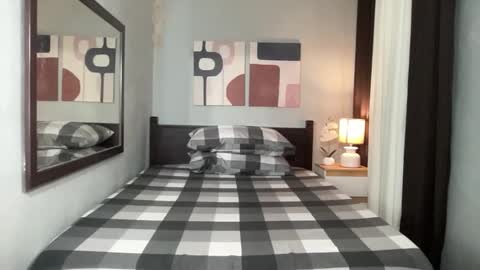 ZOE online show from 03-02-26, 01:08