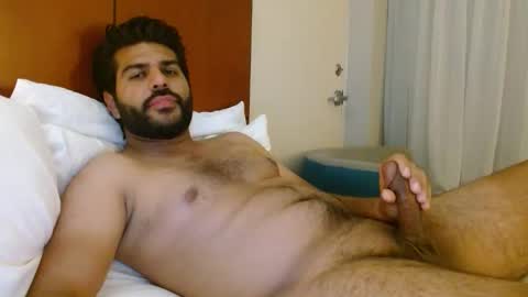 hotsexdude69 online show from 10-28-25, 01:09