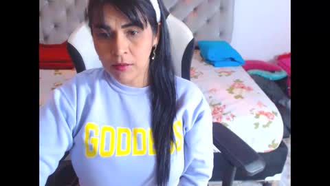 hotsweet 69 online show from 02-21-26, 05:19