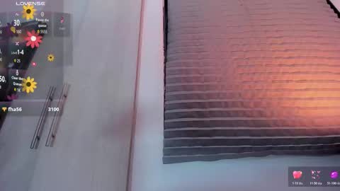 hottbee3645 online show from 02-18-26, 10:17