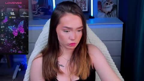 hello Im Eva online show from 04-26-26, 09:07