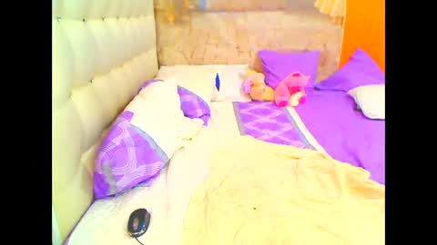 Snapshot of hottesa2019 chatting on 02-20-26, 10:49 THEONE online show from 02-20-26, 10:49