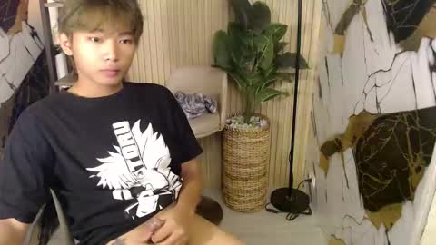 hottestloues online show from 05-20-26, 09:43